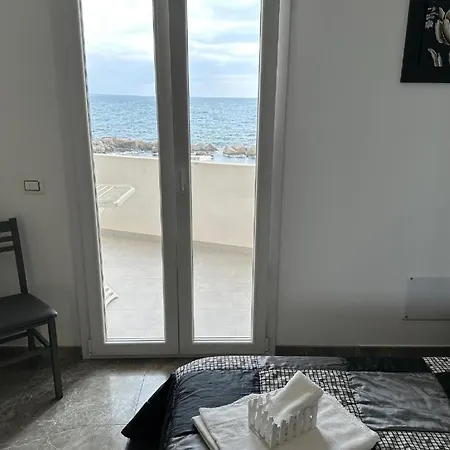 Orizzonte Flat Апартаменти Галліполі